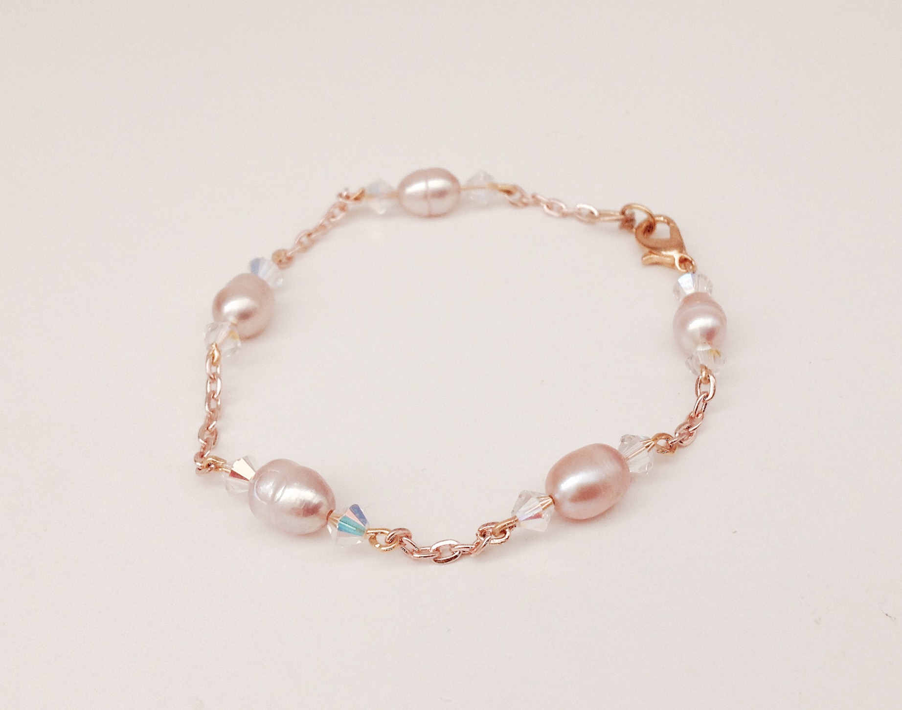 Ava Pearl Bracelet