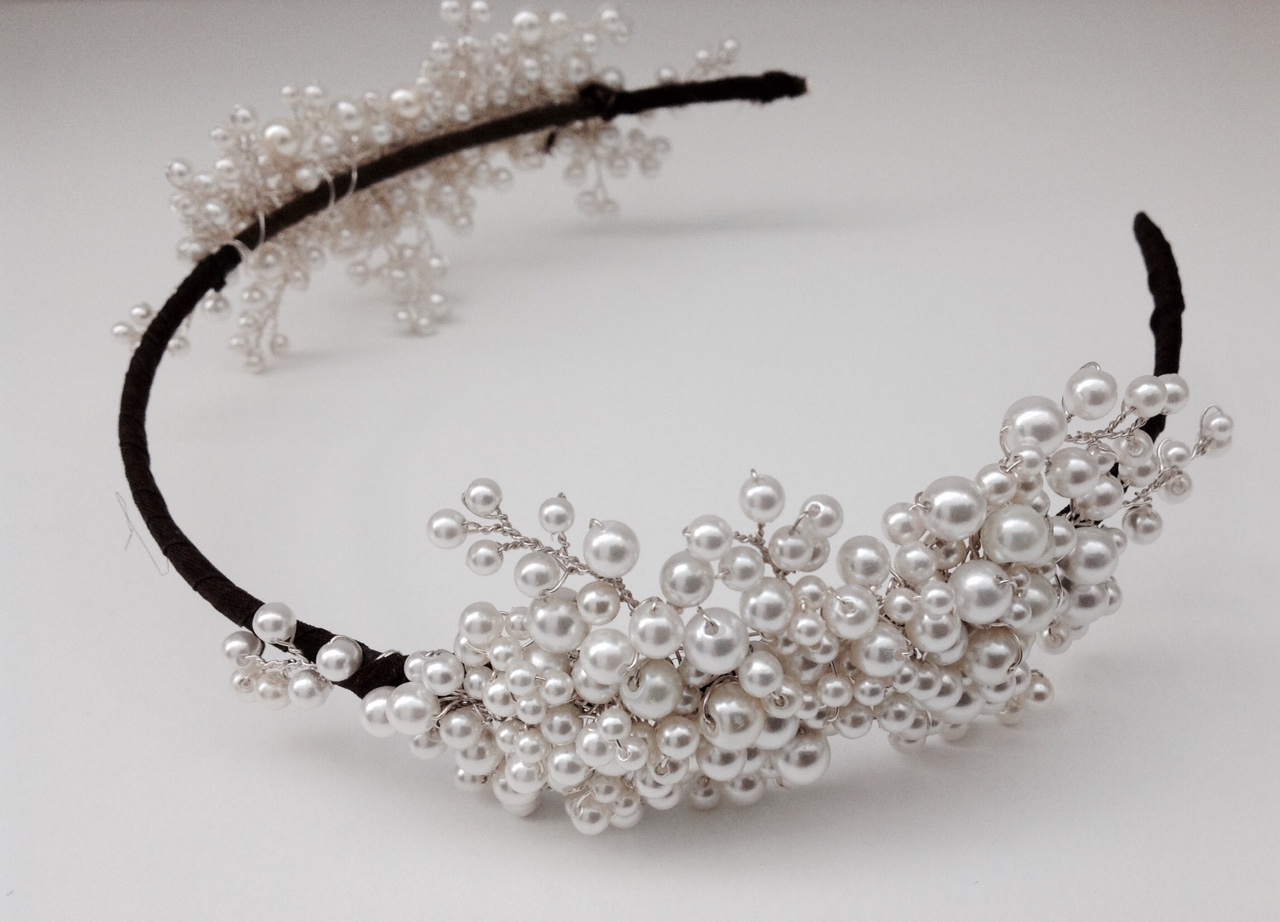 Pearl Catriona Hairband